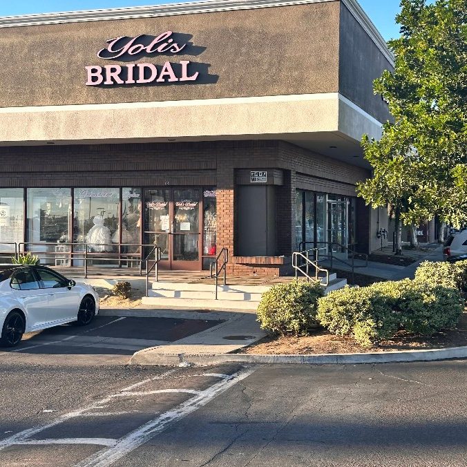 exterior-tienda-yolisbridal