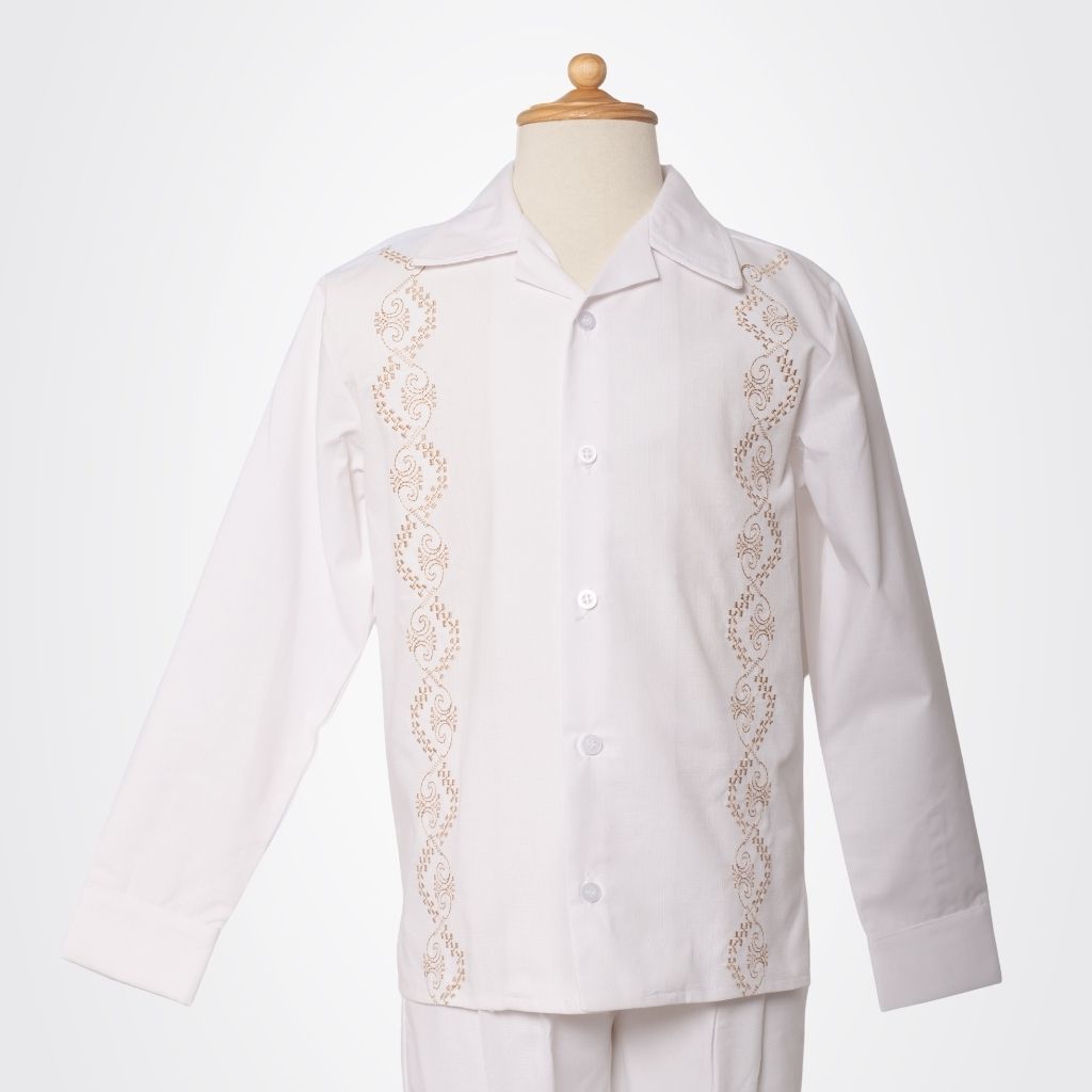 TRAJE GUAYABERA MANGA LARGA - Image 1